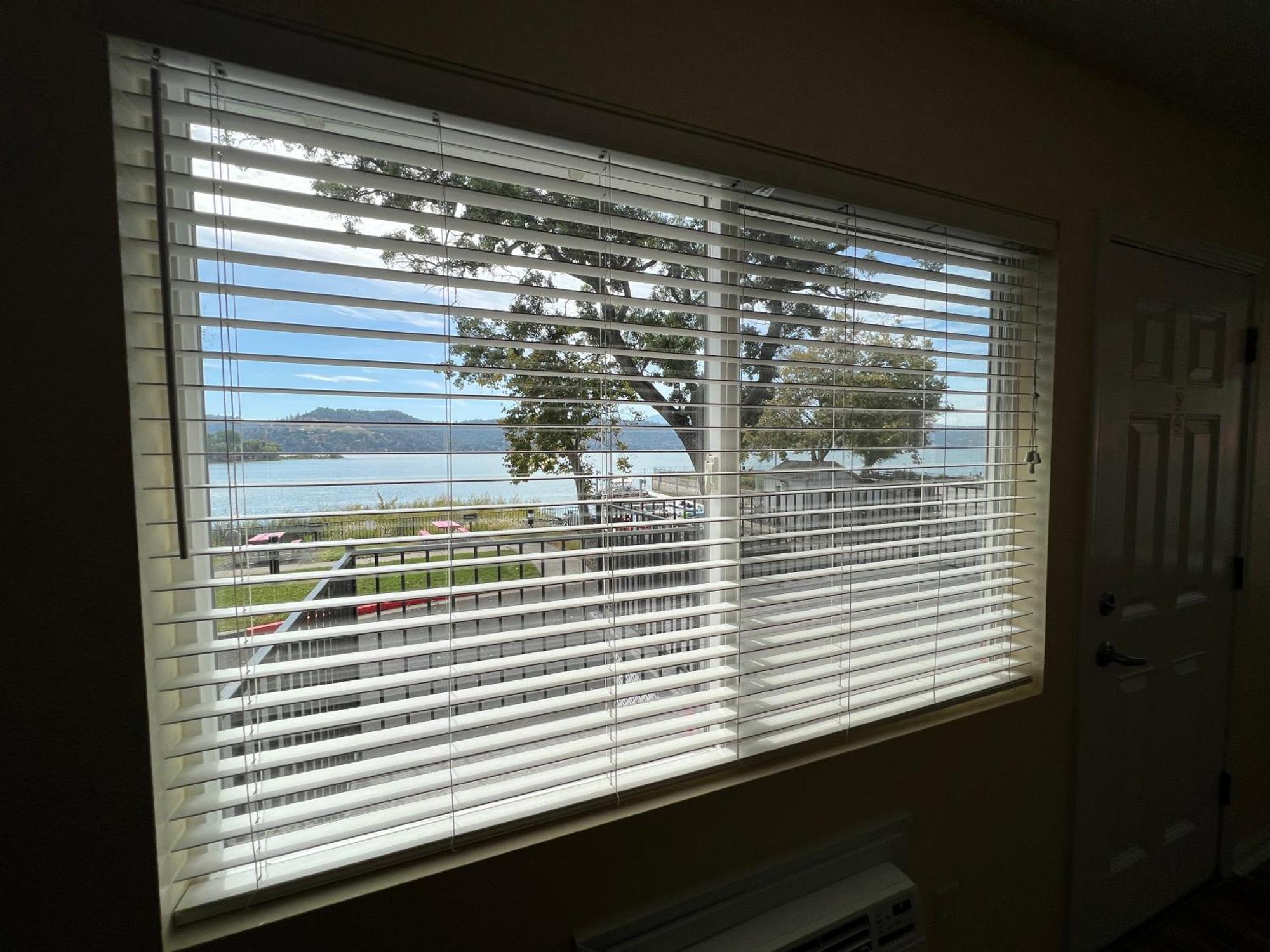 Clear Lake Cottages & Marina Clearlake Oda fotoğraf